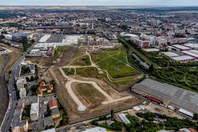 Teren de casă 300 mp – toate utilitățile, zonă ARED lângă AFI De vânzare Teren de casă 300 mp – toate utilitățile, zonă ARED lângă AFI în zona UTA Arad 7