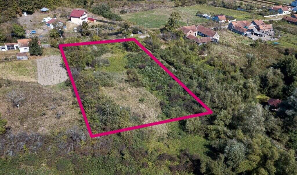 Teren pentru casa de vacanta 4320 mp 