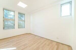 Arbema Office Arad. Birouri de închiriat De închiriat Arbema Office Arad. Birouri de închiriat. în zona Aurel Vlaicu 29 camere Arad 15