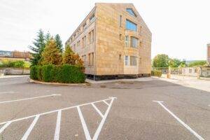 Arbema Office Arad. Birouri de închiriat De închiriat Arbema Office Arad. Birouri de închiriat. în zona Aurel Vlaicu 29 camere Arad 16