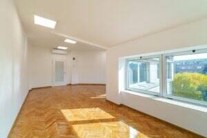 Arbema Office Arad. Birouri de închiriat De închiriat Arbema Office Arad. Birouri de închiriat. în zona Aurel Vlaicu 29 camere Arad 17
