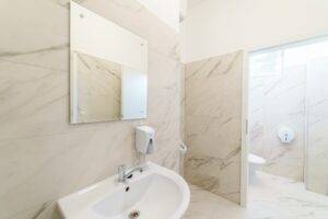 Arbema Office Arad. Birouri de închiriat De închiriat Arbema Office Arad. Birouri de închiriat. în zona Aurel Vlaicu 29 camere Arad 18