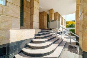 Arbema Office Arad. Birouri de închiriat De închiriat Arbema Office Arad. Birouri de inchiriat. în zona Aurel Vlaicu 29 camere Arad 2