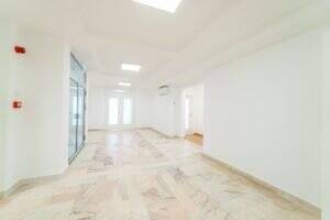 Arbema Office Arad. Birouri de închiriat De închiriat Arbema Office Arad. Birouri de închiriat. în zona Aurel Vlaicu 29 camere Arad 5