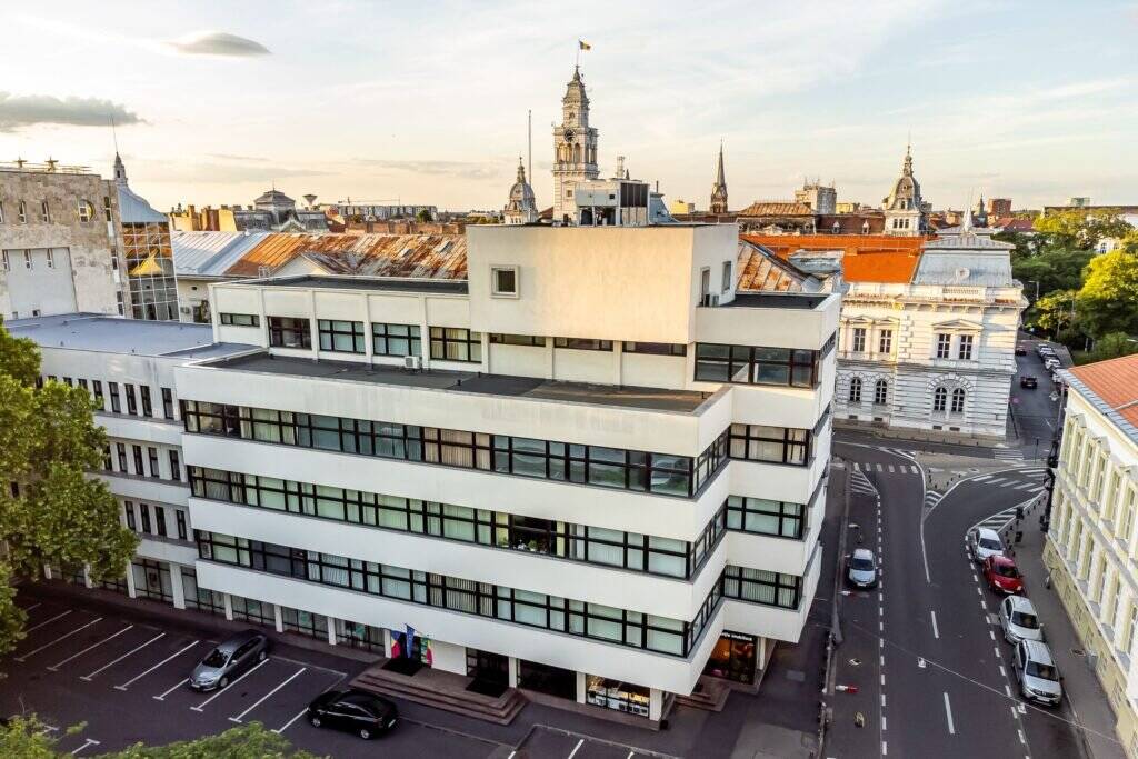 Birouri ultracentrale cu pază permanentă 