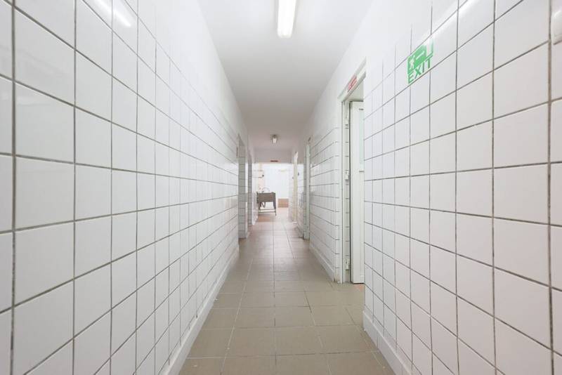 Spațiu ideal pentru birouri sau clinici De vânzare Spațiu ideal pentru birouri sau clinici în zona Ultracentral 9 camere Arad 4