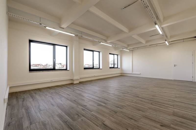 Birouri de închiriat în Poetului Business Park 