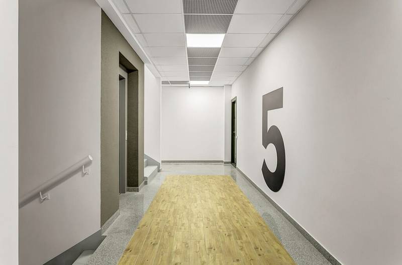 Redescoperă bucuria de a fi ACASĂ! Investește în inima Aradului De vânzare Redescoperă bucuria de a fi ACASĂ! Investește în inima Aradului în zona UTA 3 camere 2 dormitoare Arad 16