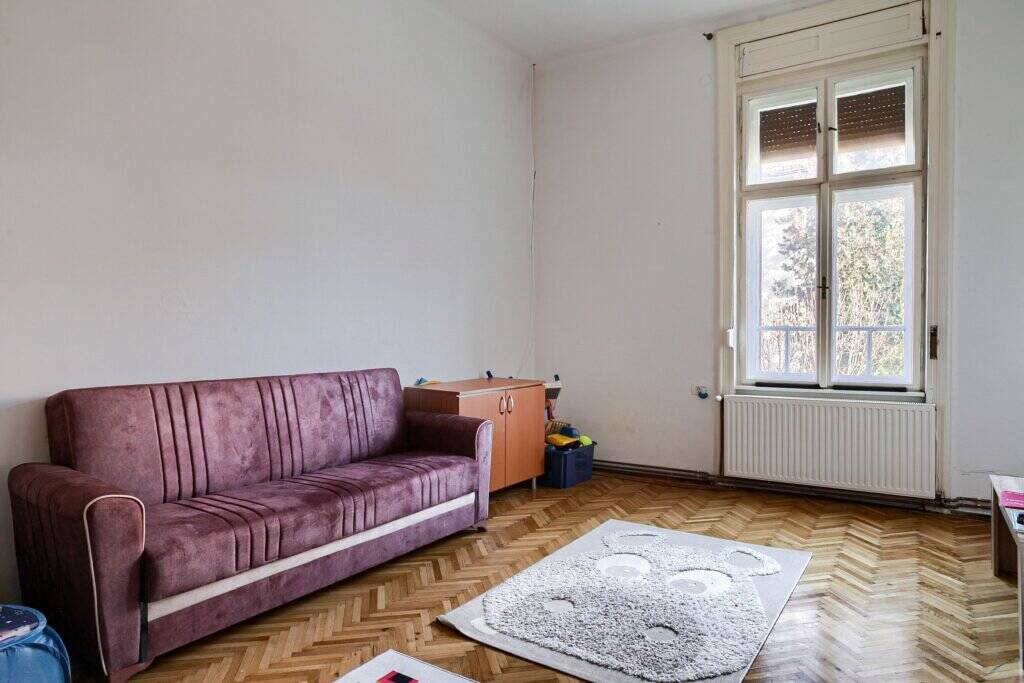 REZERVAT Apartament clasic cu 3 camere zona Podgoria De vânzare REZERVAT Apartament clasic cu 3 camere zona Podgoria în zona Ultracentral 3 camere 2 dormitoare Arad 6
