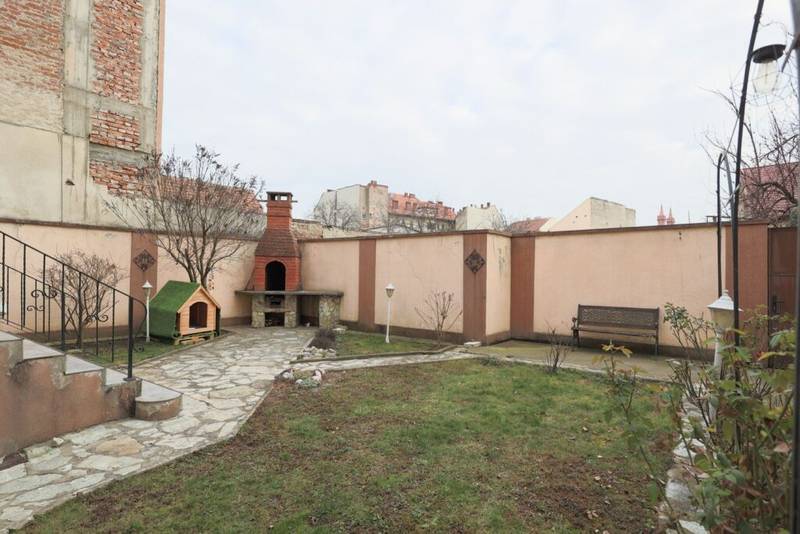 Apartament spațios cu 2 camere – terasă – str. Desseanu – COMISION 0% De vânzare Apartament spațios cu 2 camere – terasă – str. Desseanu – COMISION 0% în zona Ultracentral 2 camere 1 dormitor Arad 6