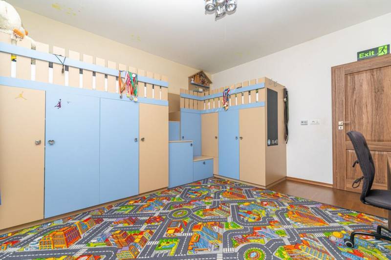 Vila premium cu teren generos! Confort și eficienta in Sanleani De vânzare Vila premium cu teren generos! Confort și eficienta in Sanleani în zona Arad 4 camere 3 dormitoare Arad 5