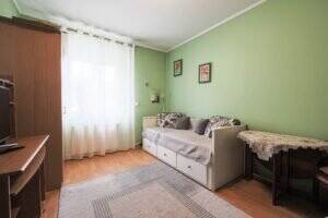De vânzare Casă spațioasă cu 4 dormitoare în Nădlac – gata de mutare! în zona Central 4 camere 4 dormitoare Arad 5