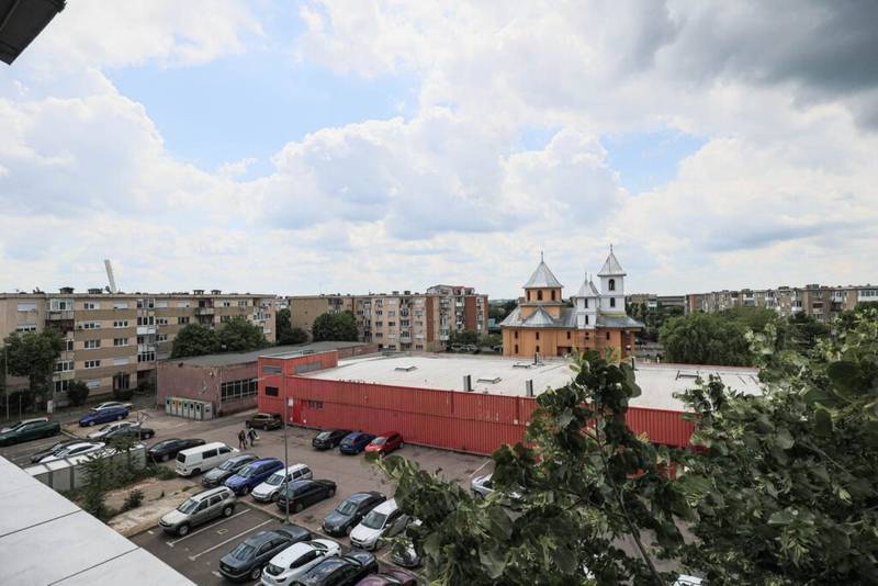 Acasă e locul unde creezi amintiri. Apartament cu 2 dormitoare. De vânzare Acasă e locul unde creezi amintiri. Apartament cu 2 dormitoare. în zona Alfa 2 camere 2 dormitoare Arad 8