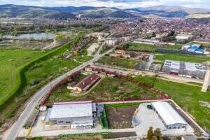 De vânzare Hala industrială cu teren 10.495 mp – potențial supermarket, Lipova în zona Periferie 10 camere Arad 1