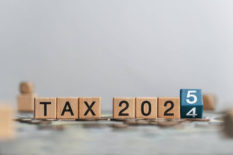 Taxe și impozite vânzare imobil în 2025